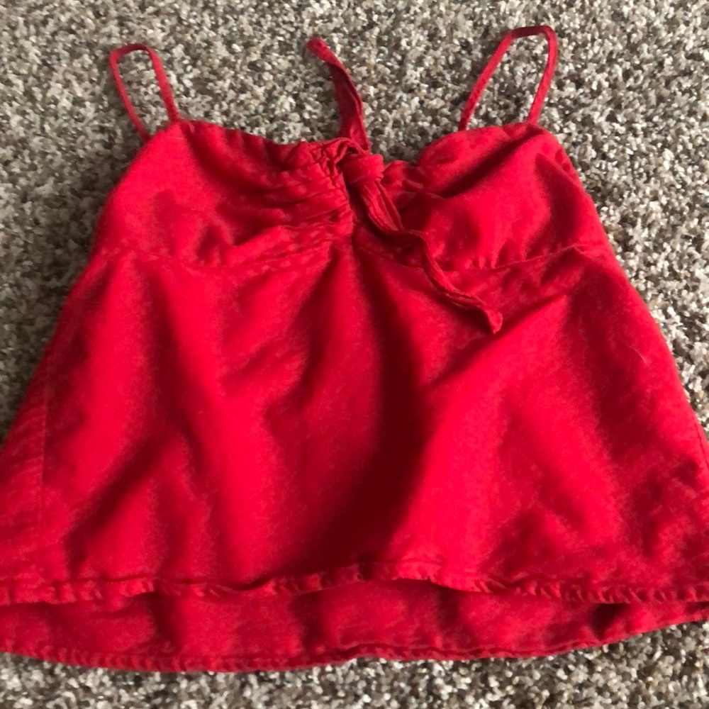 Red tie top